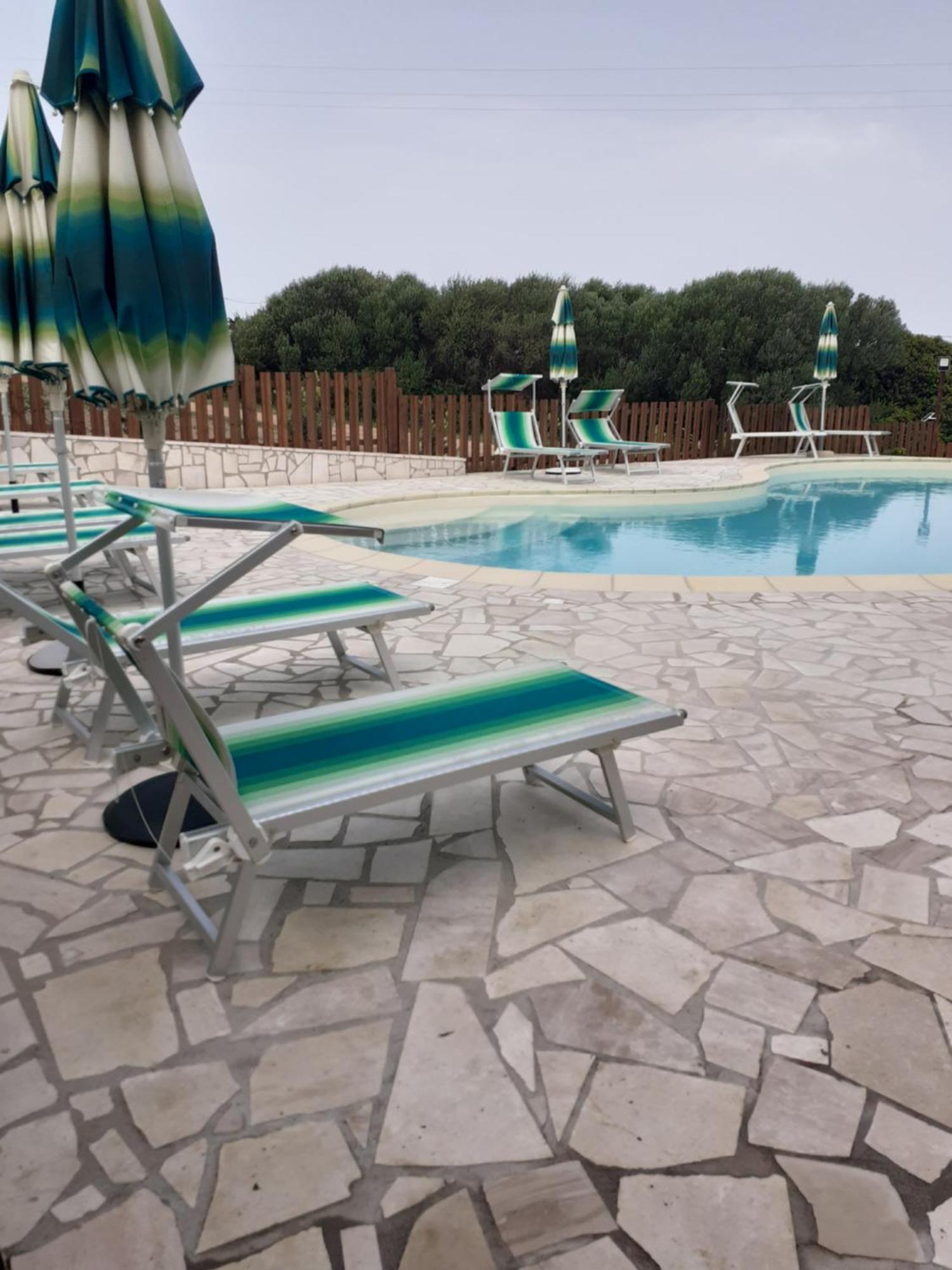 Agriturismo Gli Olivastri, Appartamento La Rosa Dei Venti Con Piscina E Solarium , Vista Mare ,Climatizzatore ,Wifi Aglientu Buitenkant foto